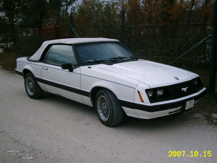 Kulcsszavak: Ford Mustang LX Convertible 1988