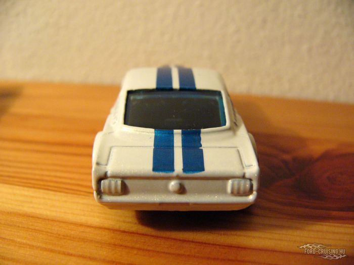 Ford Mustang Fastback, 1965

Gyártó: Hot Wheels, 2008
